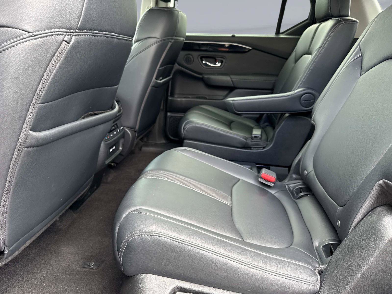 Certified 2023 Honda Pilot EX-L image 16