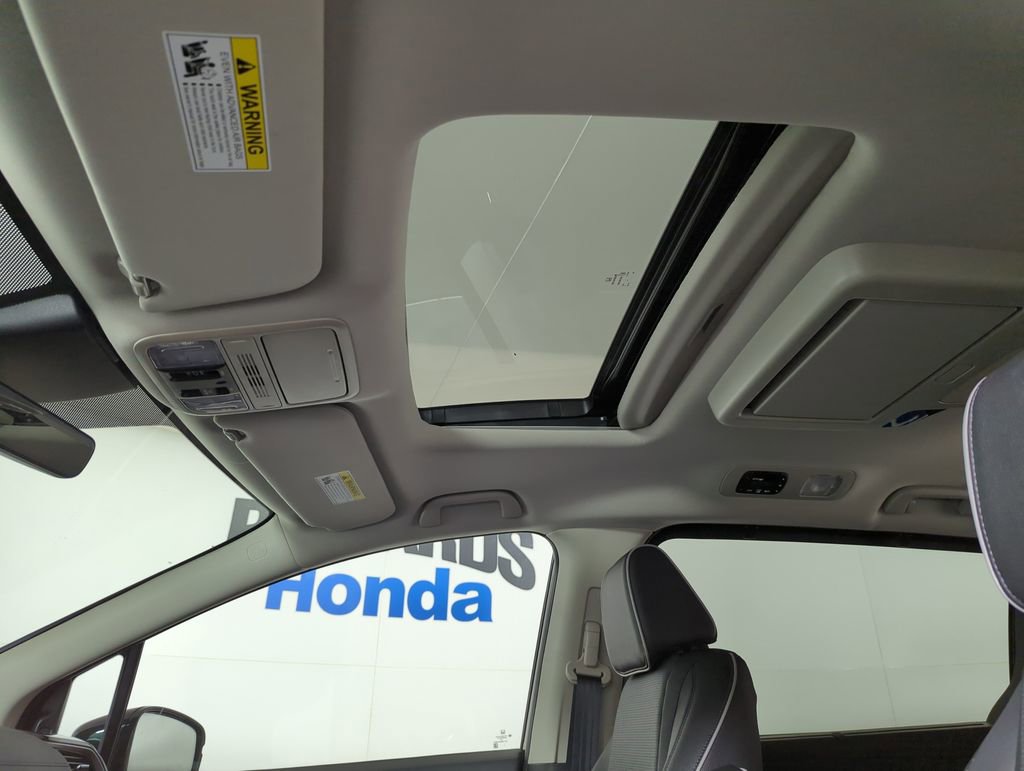 New 2026 Honda Odyssey Elite image 18