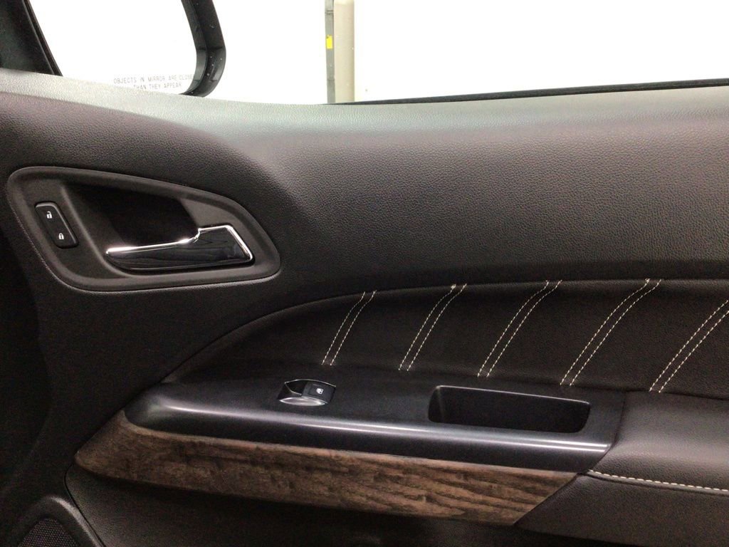 Used 2022 GMC Canyon Denali image 33