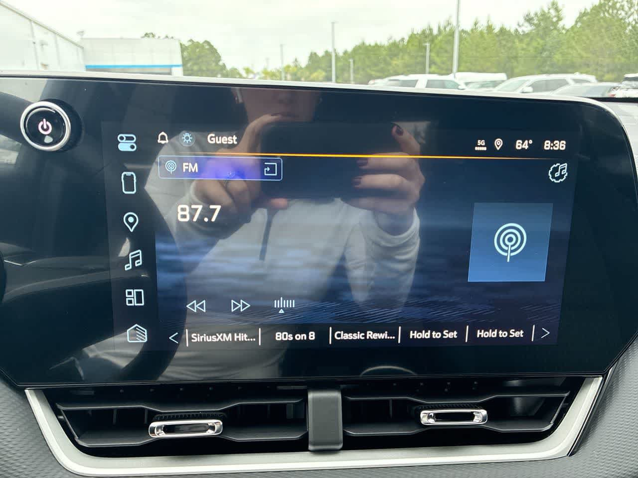 New 2027 Chevrolet Equinox LT w/ Safety and Technology Package FWD image 13