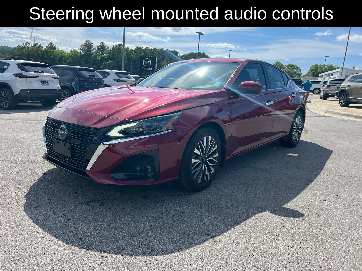 Used 2023 Nissan Altima 2.5 SV FWD image 3