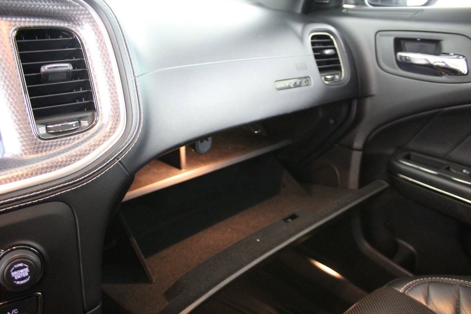 Used 2023 Dodge Charger SRT Hellcat w/ Harman/Kardon Audio Group image 27