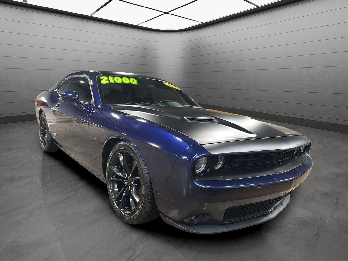 Used 2016 Dodge Challenger R/T Plus image 3