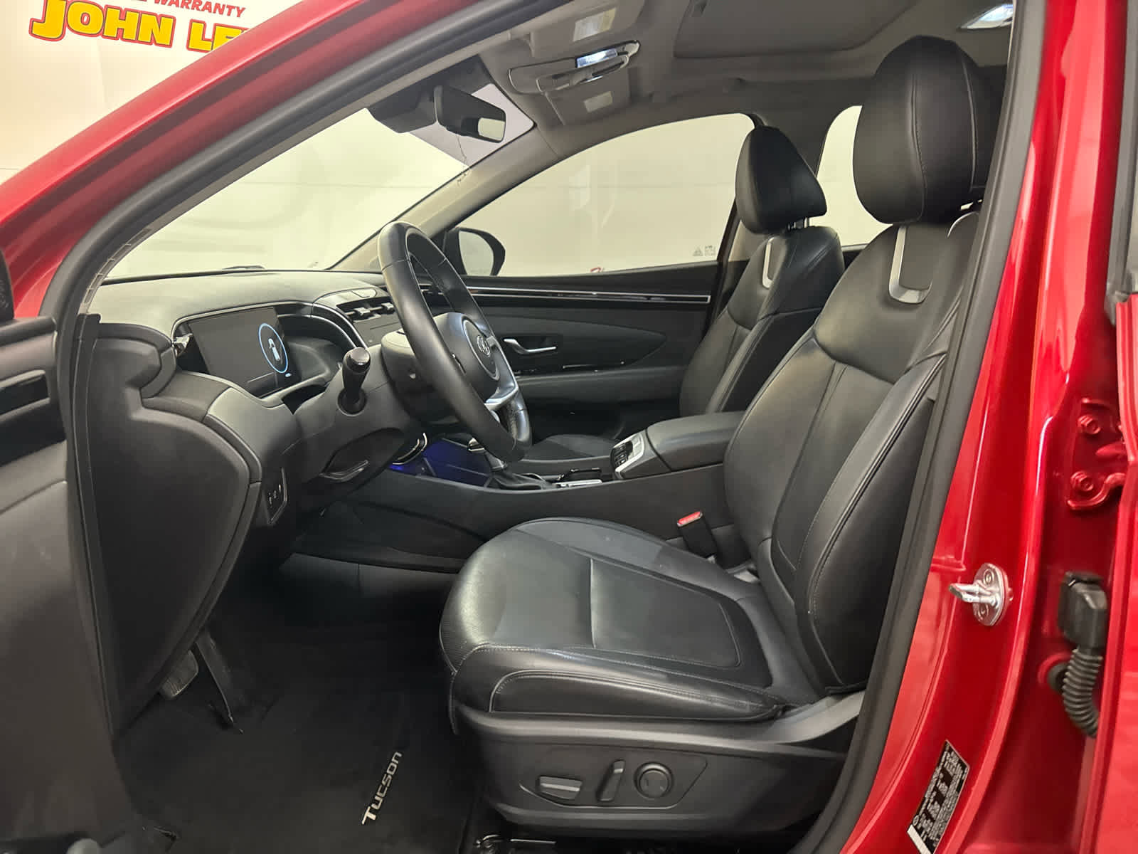 Used 2022 Hyundai Tucson SEL w/ Convenience + Premium Package image 10