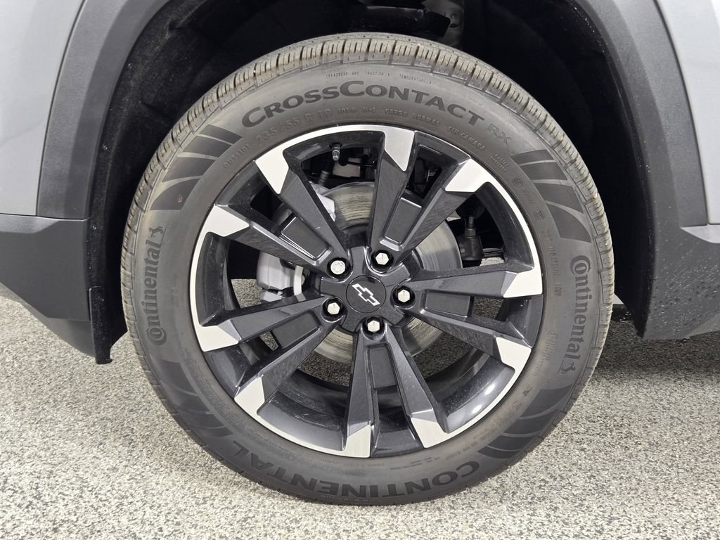 New 2026 Chevrolet Equinox RS w/ Convenience Package III FWD image 13