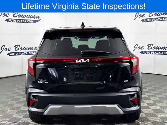 Used 2024 Kia Seltos LX AWD/4WD image 7