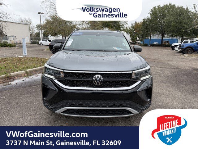 Certified 2024 Volkswagen Taos S image 2