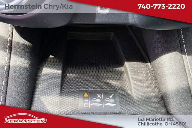 Used 2023 Chevrolet Blazer LT w/ Convenience Package AWD/4WD image 19