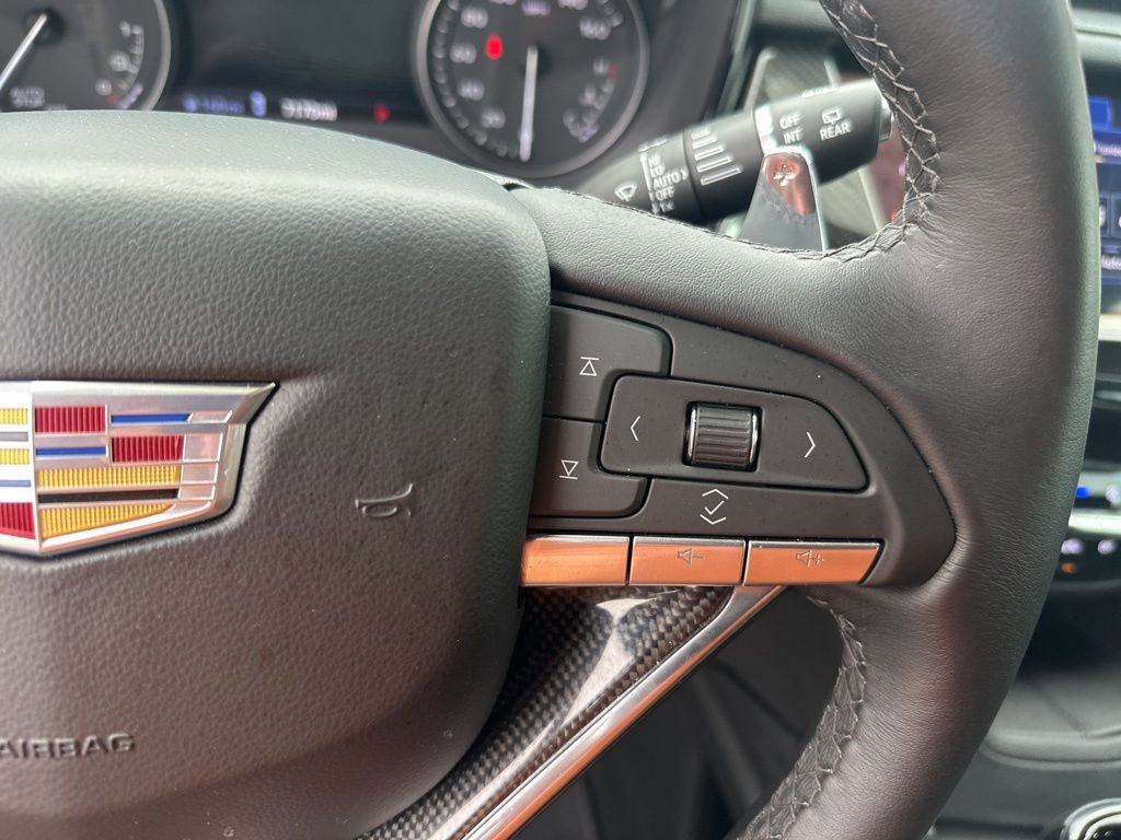 Certified 2025 Cadillac XT6 Sport w/ Technology Package image 21