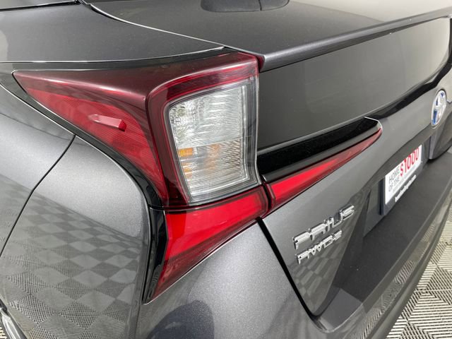 Used 2019 Toyota Prius LE AWD/4WD image 19
