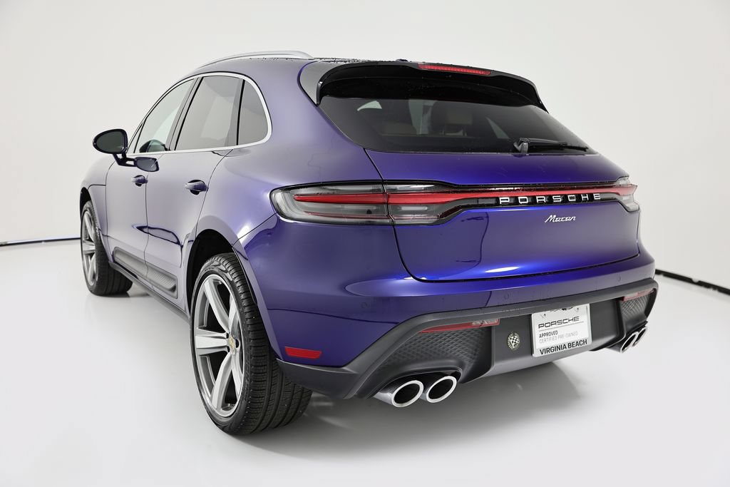 Certified 2026 Porsche Macan AWD/4WD image 3