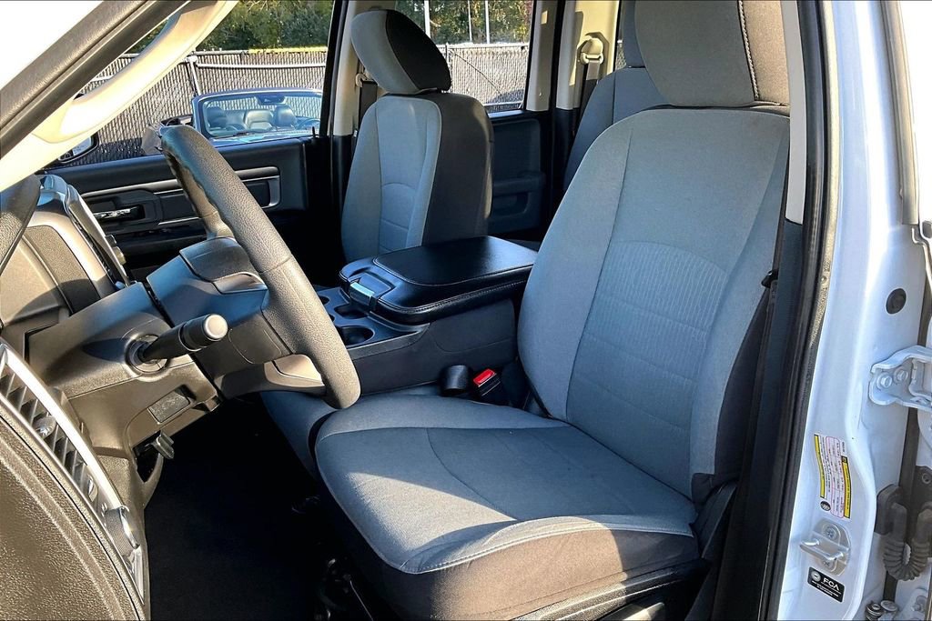 Used 2024 RAM 1500 Classic SLT image 20