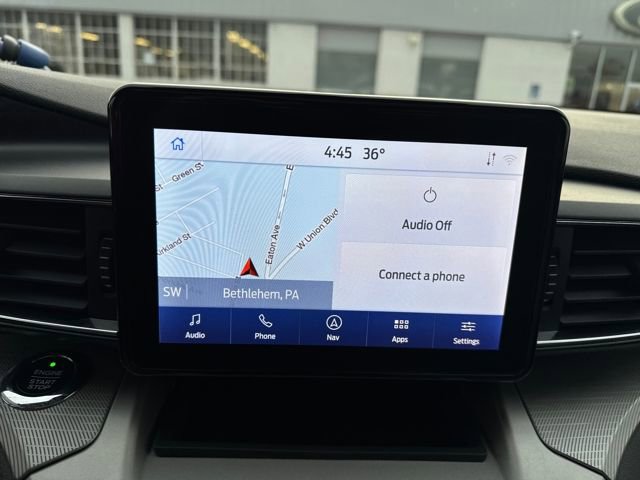 Used 2021 Ford Explorer XLT w/ Equipment Group 202A image 18