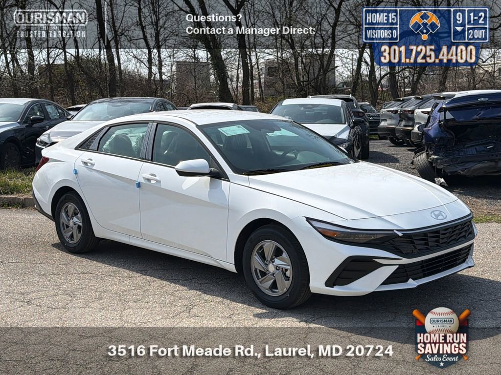 New 2026 Hyundai Elantra SE FWD image 1