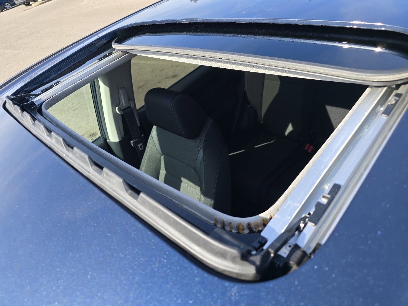 Certified 2024 Honda CR-V EX image 4