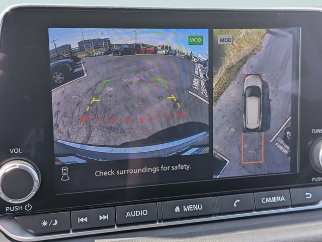 Used 2023 Nissan Rogue SL AWD/4WD image 24