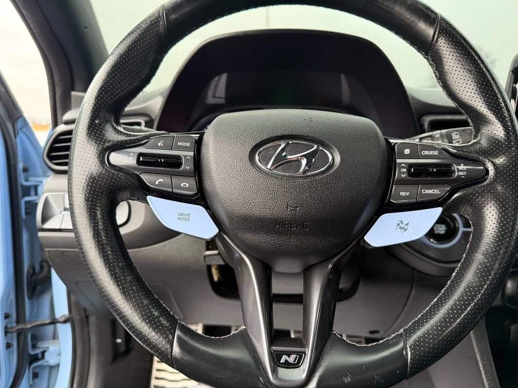 Used 2020 Hyundai Veloster N image 15