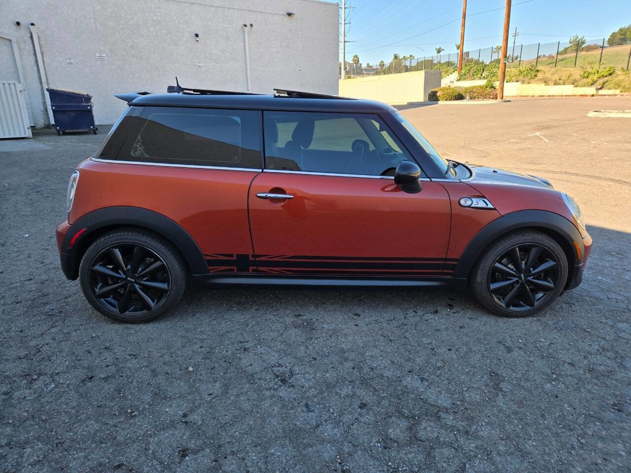 Used 2011 MINI Cooper S image 18