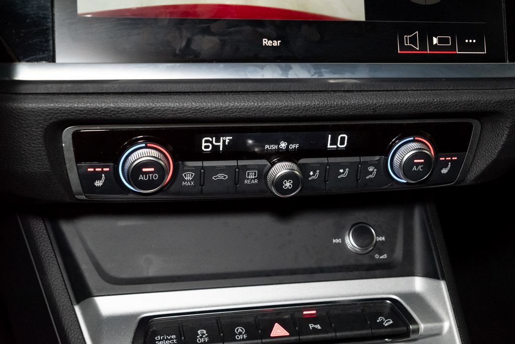 Used 2025 Audi Q3 2.0T Premium AWD/4WD image 19