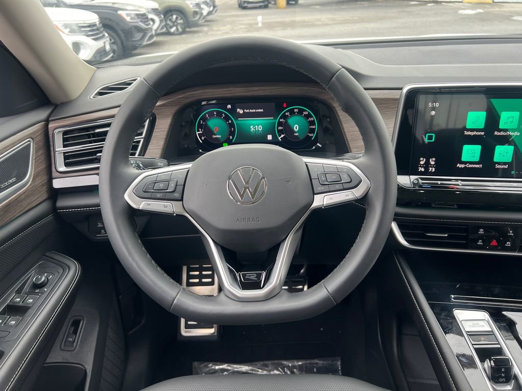 New 2026 Volkswagen Atlas SEL Premium R-Line image 28