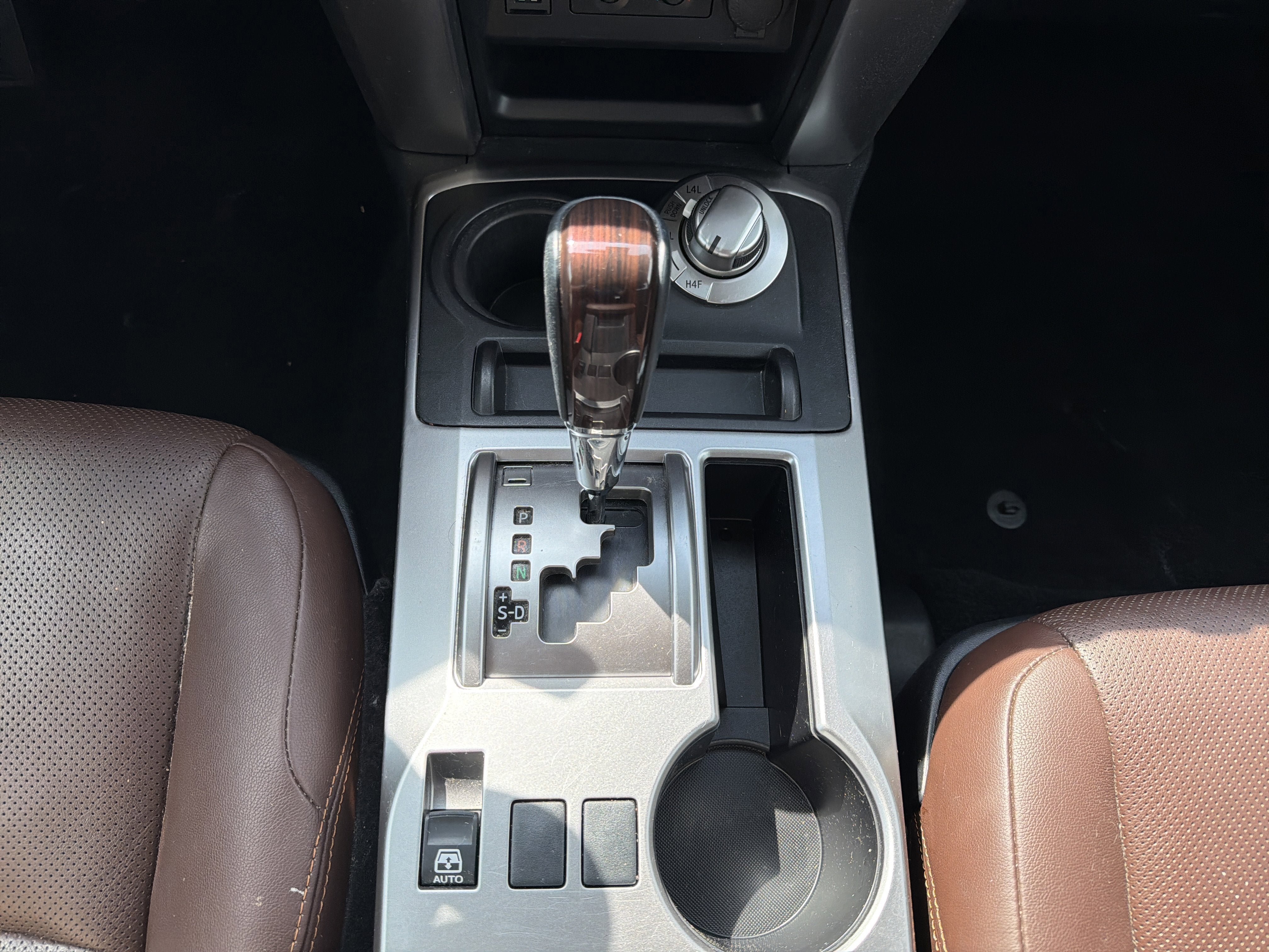 Used 2023 Toyota 4Runner Limited image 23