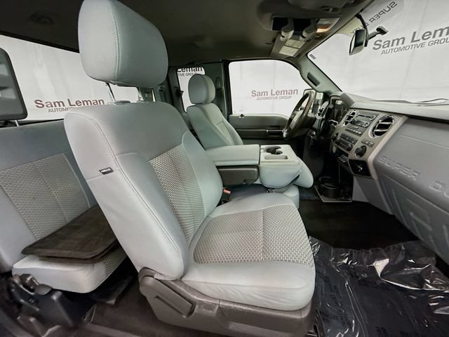 Used 2016 Ford F350 XLT w/ XLT Premium Package AWD/4WD image 25