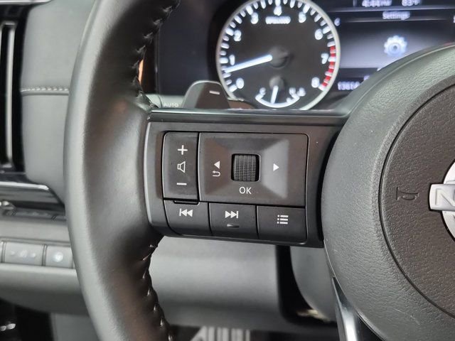 Used 2025 Nissan Pathfinder SV w/ SV Premium Package image 26