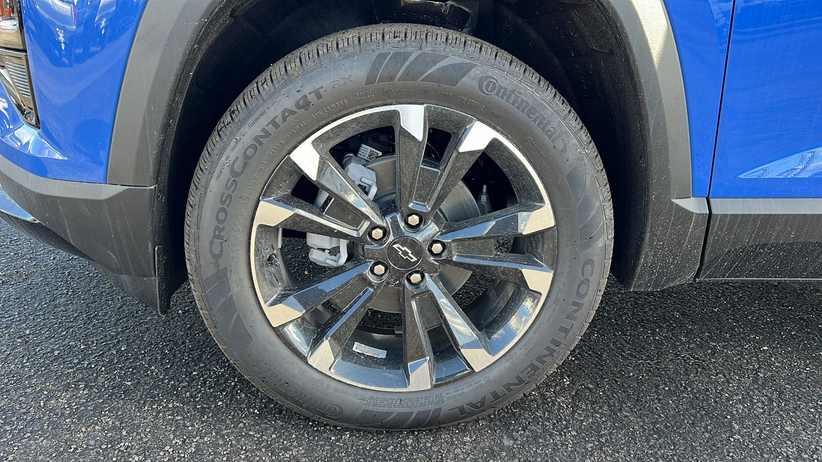 New 2026 Chevrolet Equinox RS w/ Convenience Package III AWD/4WD image 10