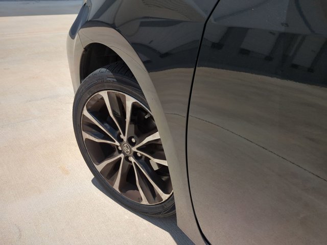 Used 2019 Toyota Corolla SE FWD image 10