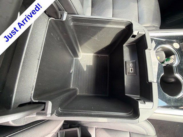 Used 2025 Chevrolet Tahoe LT RWD image 29