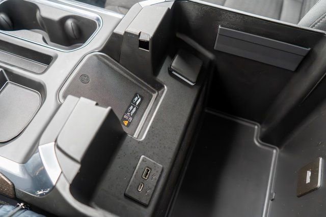 Used 2022 Chevrolet Silverado 1500 RST w/ Z71 Off-Road Package AWD/4WD image 31