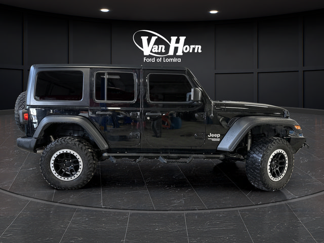 Used 2019 Jeep Wrangler Unlimited Sport S AWD/4WD image 2