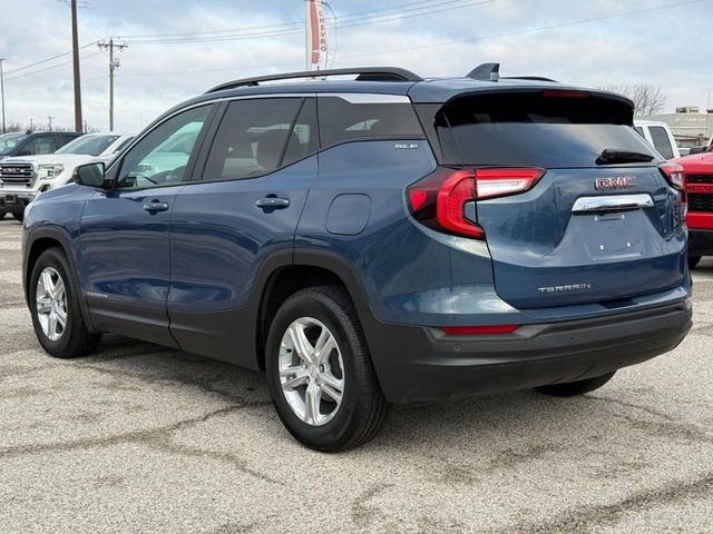 Certified 2024 GMC Terrain SLE w/ Driver Convenience Package video 3