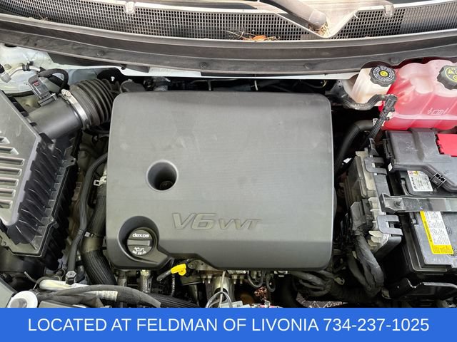 Used 2023 Chevrolet Traverse LT w/ Midnight/Sport Edition AWD/4WD image 28