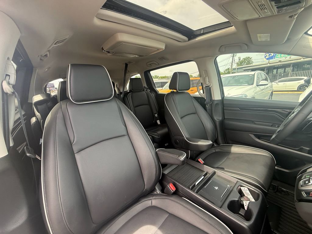 Used 2026 Honda Odyssey Touring image 24