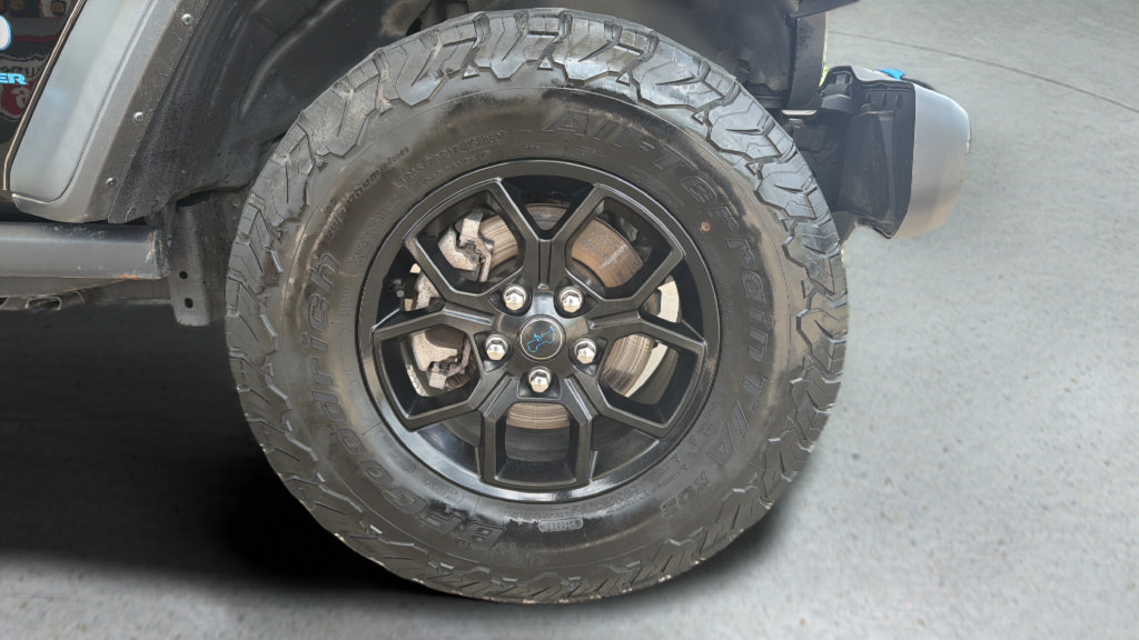 Used 2024 Jeep Wrangler Unlimited AWD/4WD image 24