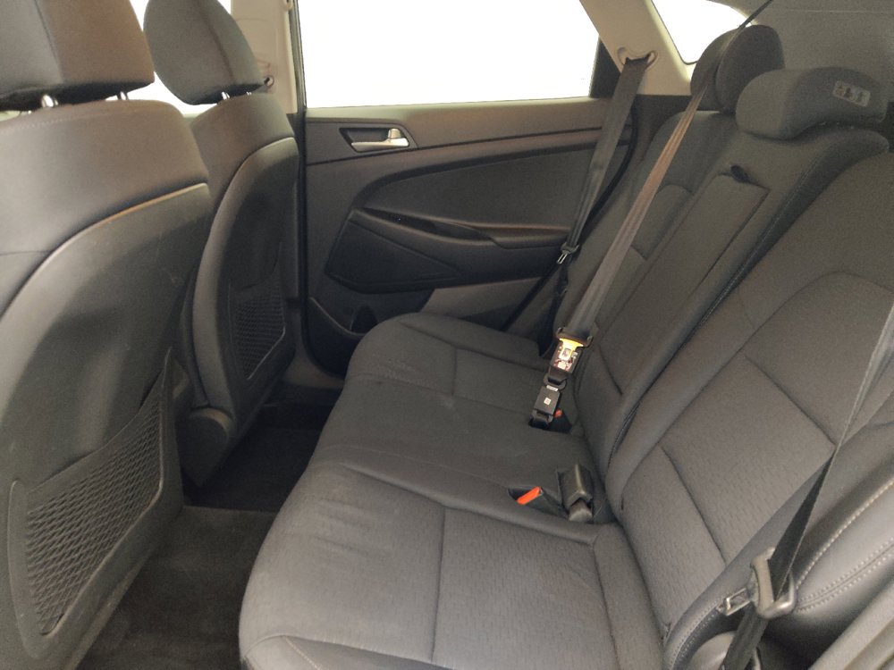 Used 2021 Hyundai Tucson Value FWD image 18