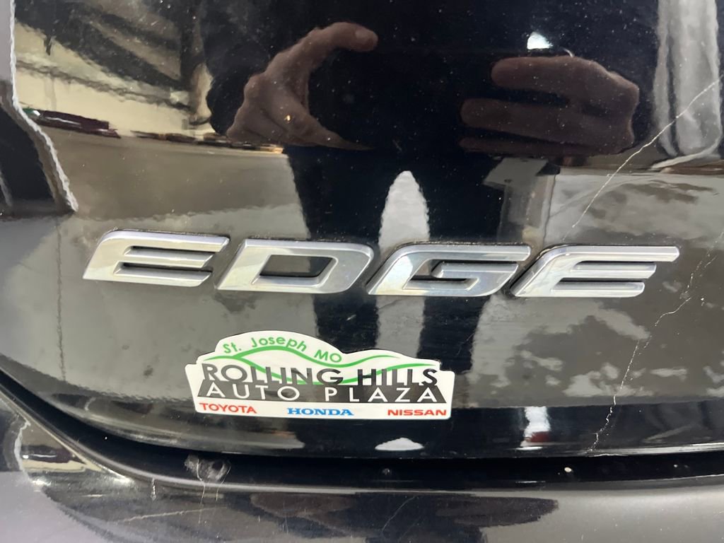 Used 2019 Ford Edge SEL w/ Equipment Group 201A image 44