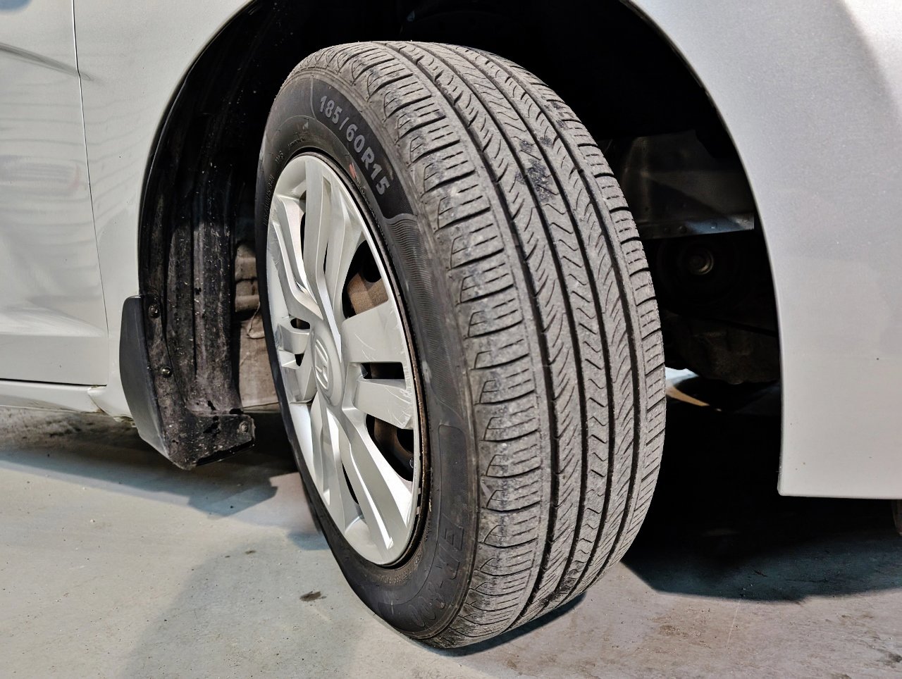 Used 2015 Honda Fit LX image 51