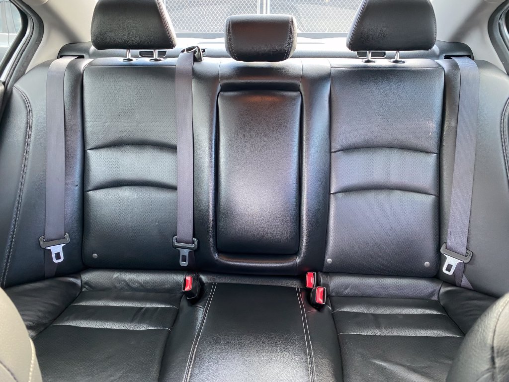 Used 2017 Honda Accord EX-L image 18