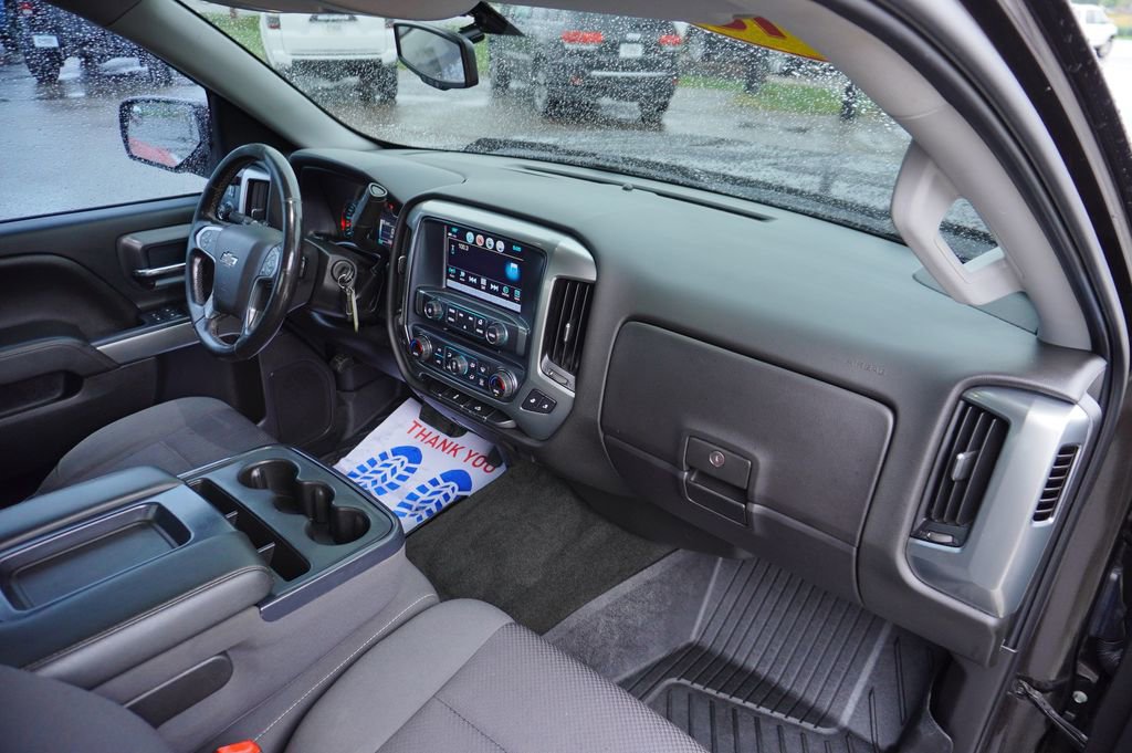 Used 2018 Chevrolet Silverado 1500 LT w/ All Star Edition image 29