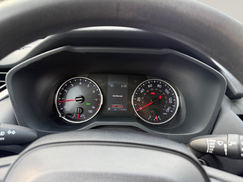Used 2019 Toyota RAV4 XLE w/ Convenience Package AWD/4WD image 14