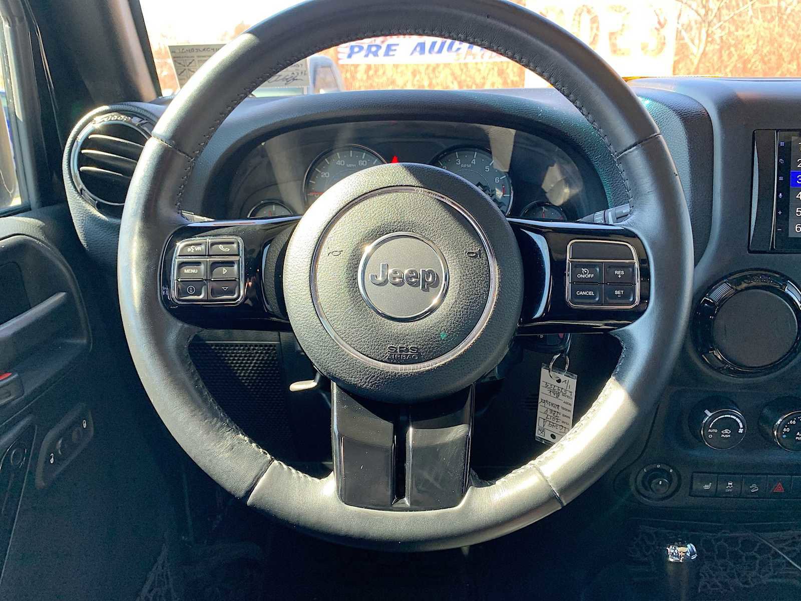 Used 2017 Jeep Wrangler Unlimited Sahara image 11