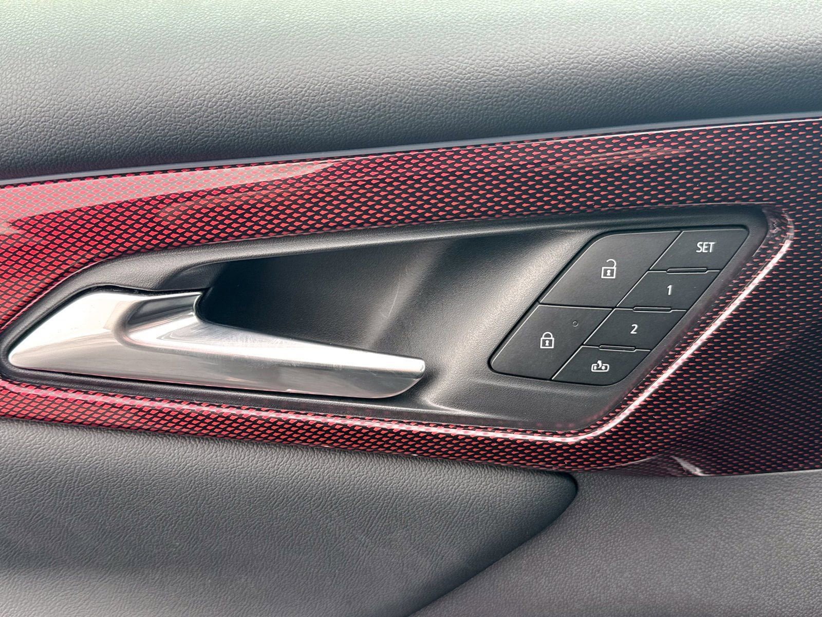 New 2026 Chevrolet Traverse RS AWD/4WD image 18
