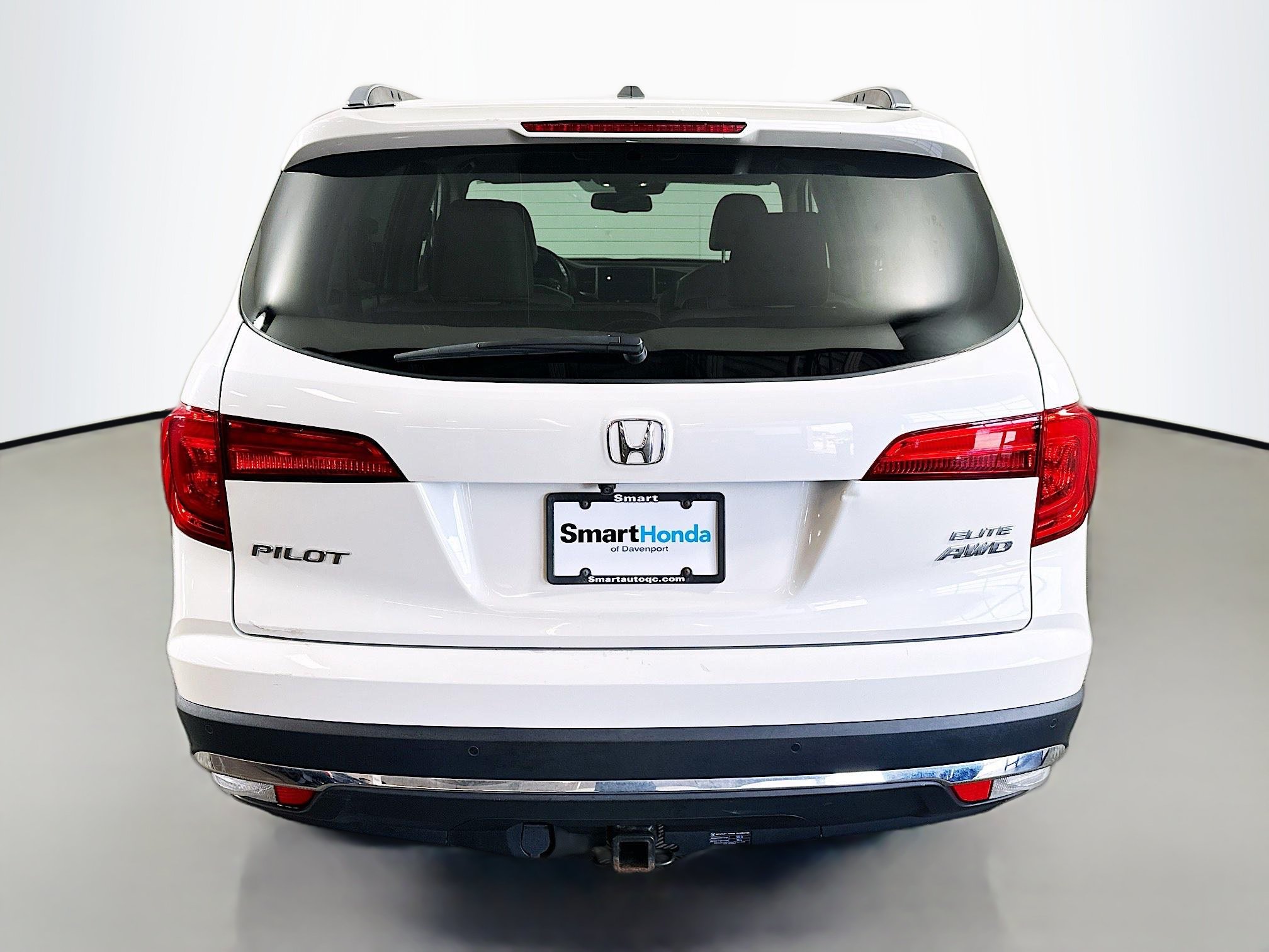 Used 2016 Honda Pilot Elite image 6