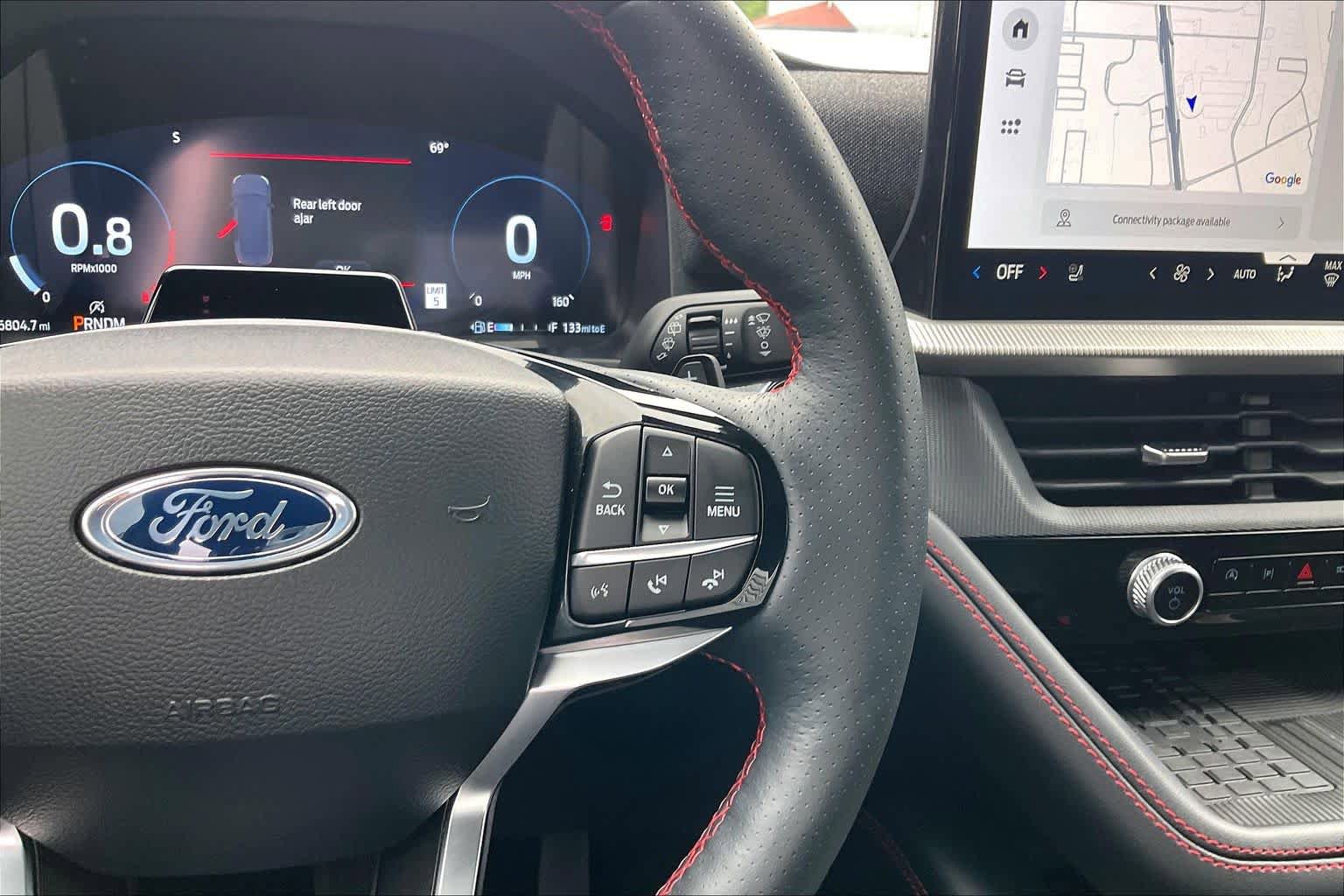 Used 2025 Ford Explorer ST AWD/4WD image 24
