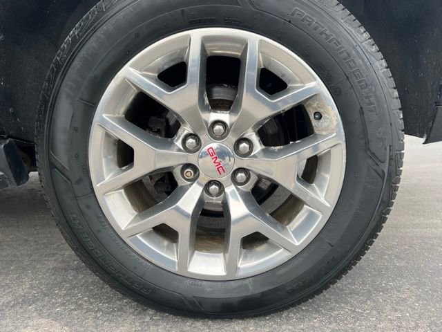 Used 2018 GMC Yukon SLE w/ SLE Value Package image 8