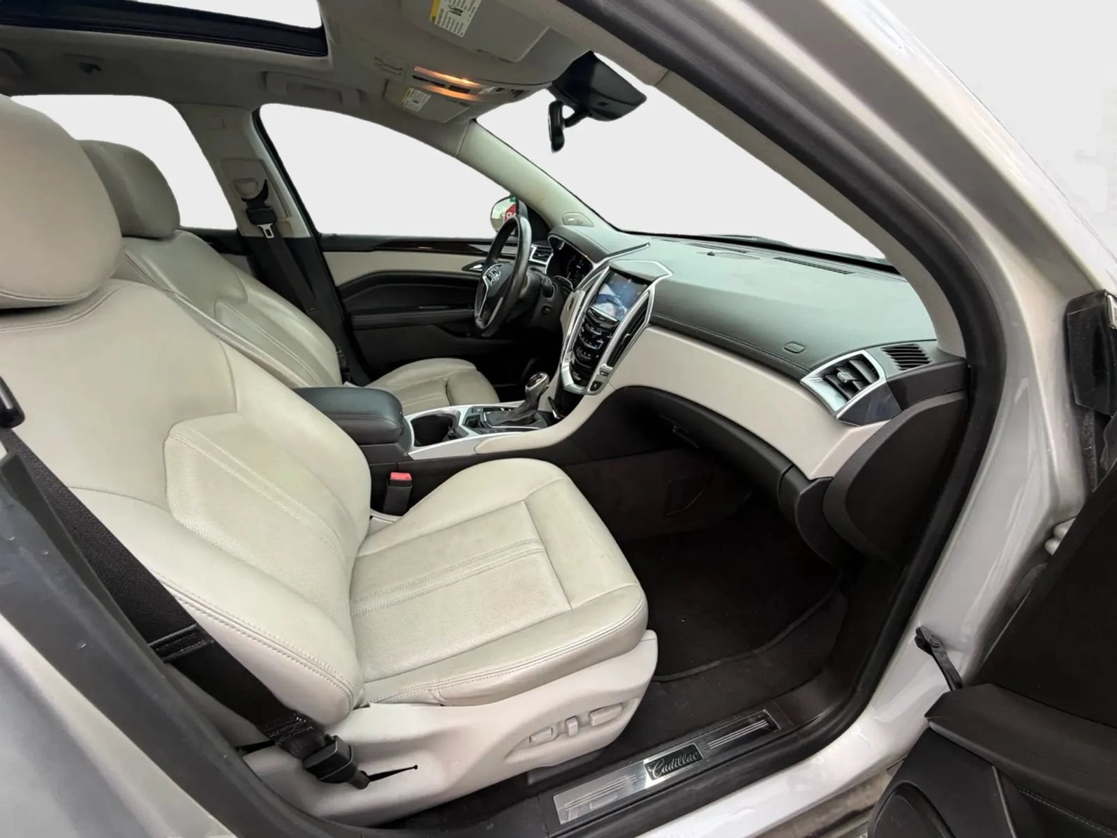 Used 2014 Cadillac SRX Luxury w/ Driver Awareness Package FWD image 14