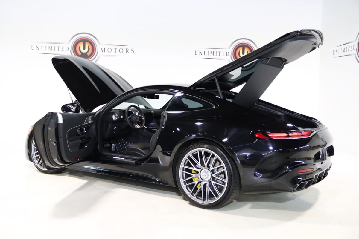 Used 2025 Mercedes-Benz AMG GT 63 image 41
