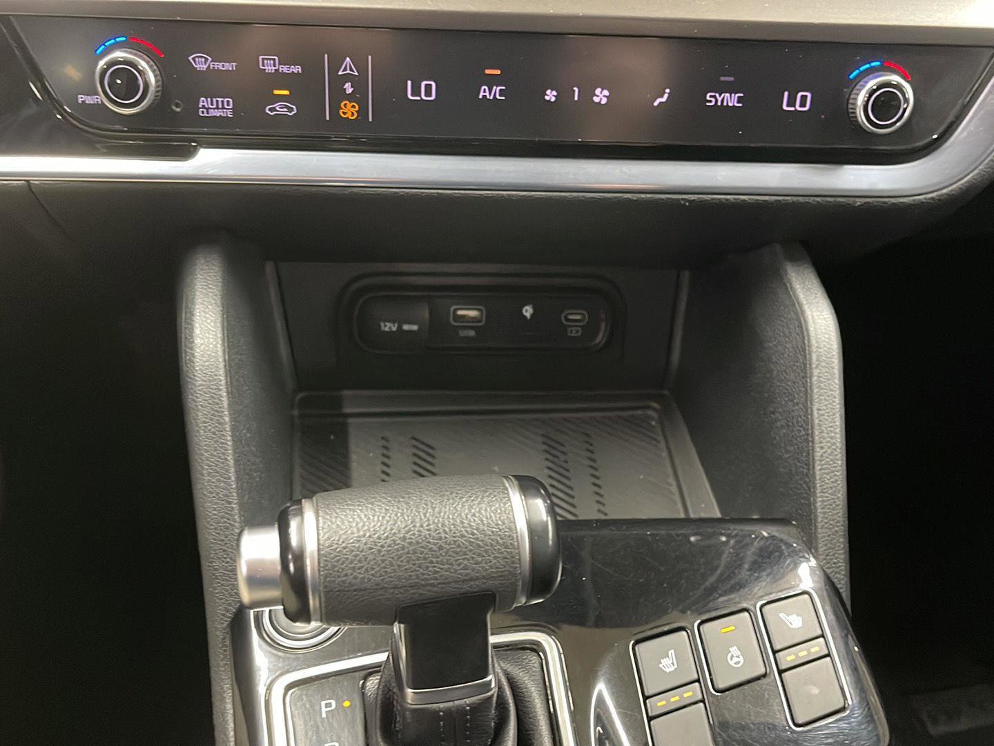 Used 2023 Kia Sportage EX image 10